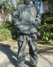 画像をギャラリービューアに読み込む, DOMDOM 刺繍 トラックパンツ