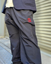 画像をギャラリービューアに読み込む, DOMDOM 刺繍 トラックパンツ