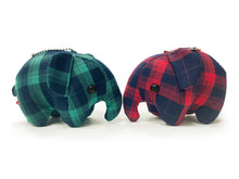 画像をギャラリービューアに読み込む, どむぞうくんとなかまたち ボールチェーンぬいぐるみ (栗田と増田2個セット)【送料無料】