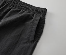 画像をギャラリービューアに読み込む, DOMDOM 刺繍 トラックパンツ