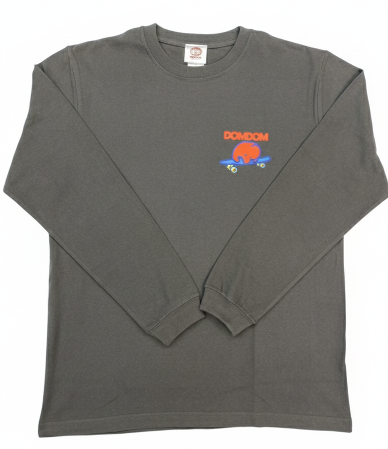 とむとむ DOMDOM スケートロングTシャツ – ドムドムオンラインショップ