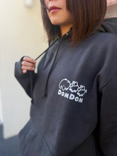 画像をギャラリービューアに読み込む, DOMDOM　午年パーカー
