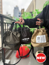 画像をギャラリービューアに読み込む, DOMDOM 巾着ショルダーバッグ
