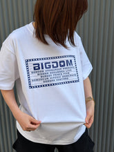 画像をギャラリービューアに読み込む, アイドルグループ BIG DOM 推し活Tシャツ

