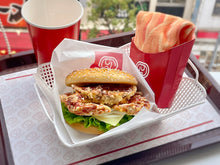 画像をギャラリービューアに読み込む, 食品サンプル「丸ごと！！カニバーガー」
