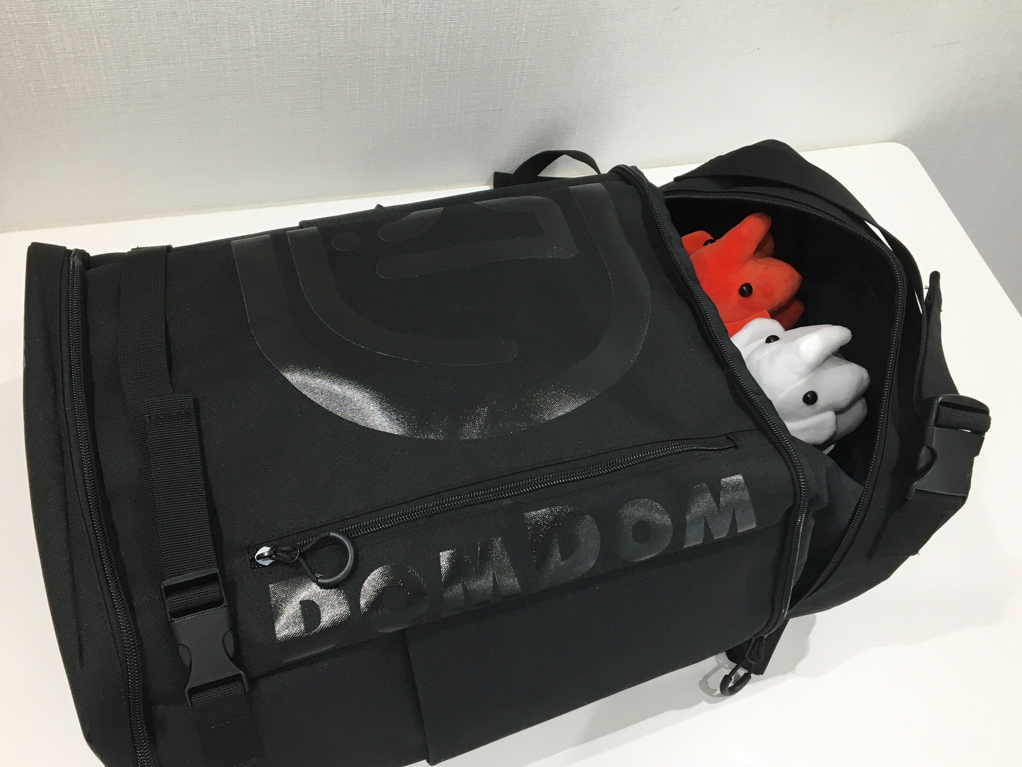 DOMDOM アルティメットバックパック – ドムドムオンラインショップ